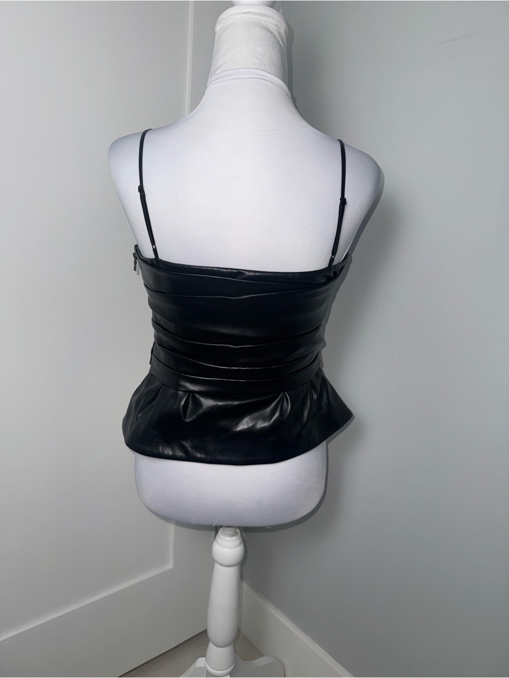 SIMKHAI Imara Vegan Leather Bustier Top in Black/Size 4 - Picture 9 of 11